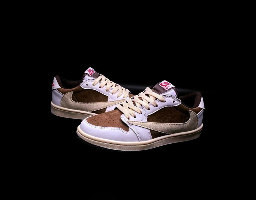 JORDAN LOW TRAVIS SCOTT REVERSE MOCHA
