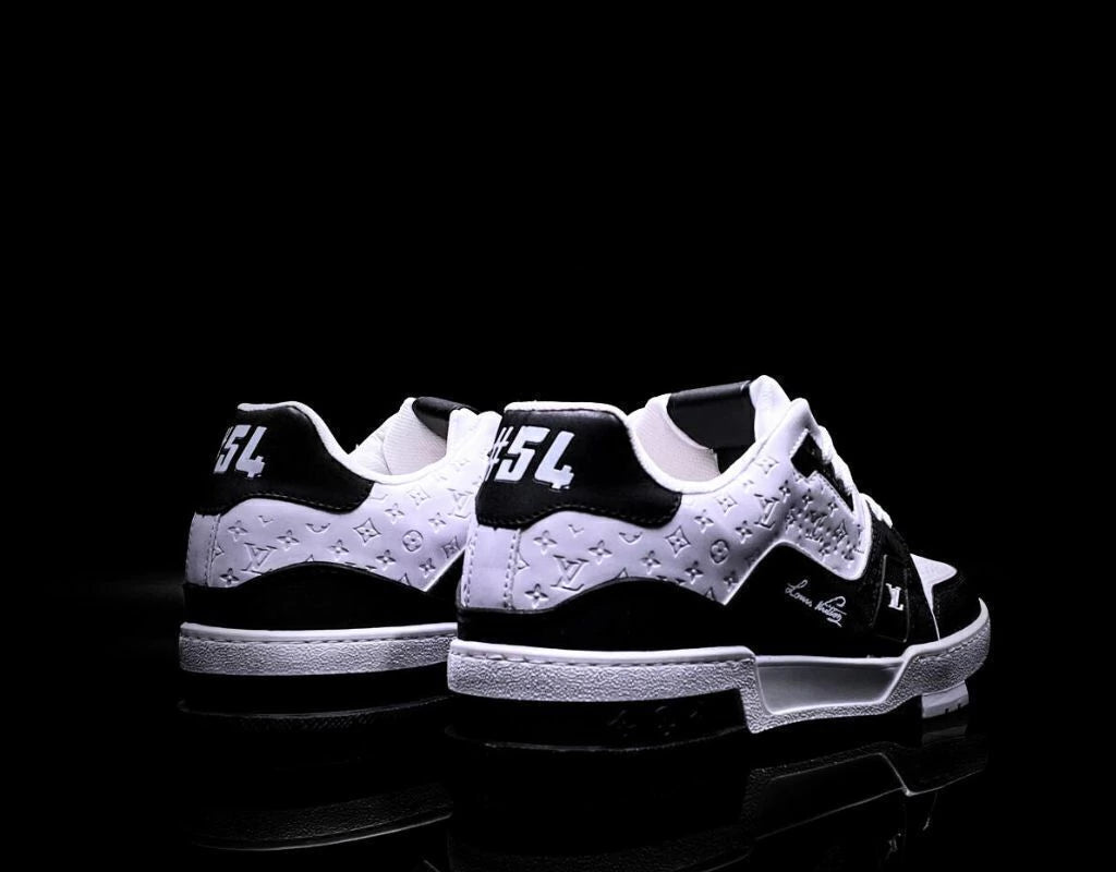 Louis Vuitton Trainer #54 Black White